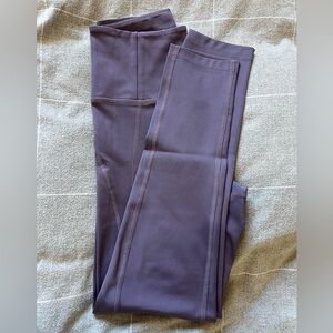 Girlfriend collective Compressive High-Rise Legging in 23 3/4" Inseam / XS